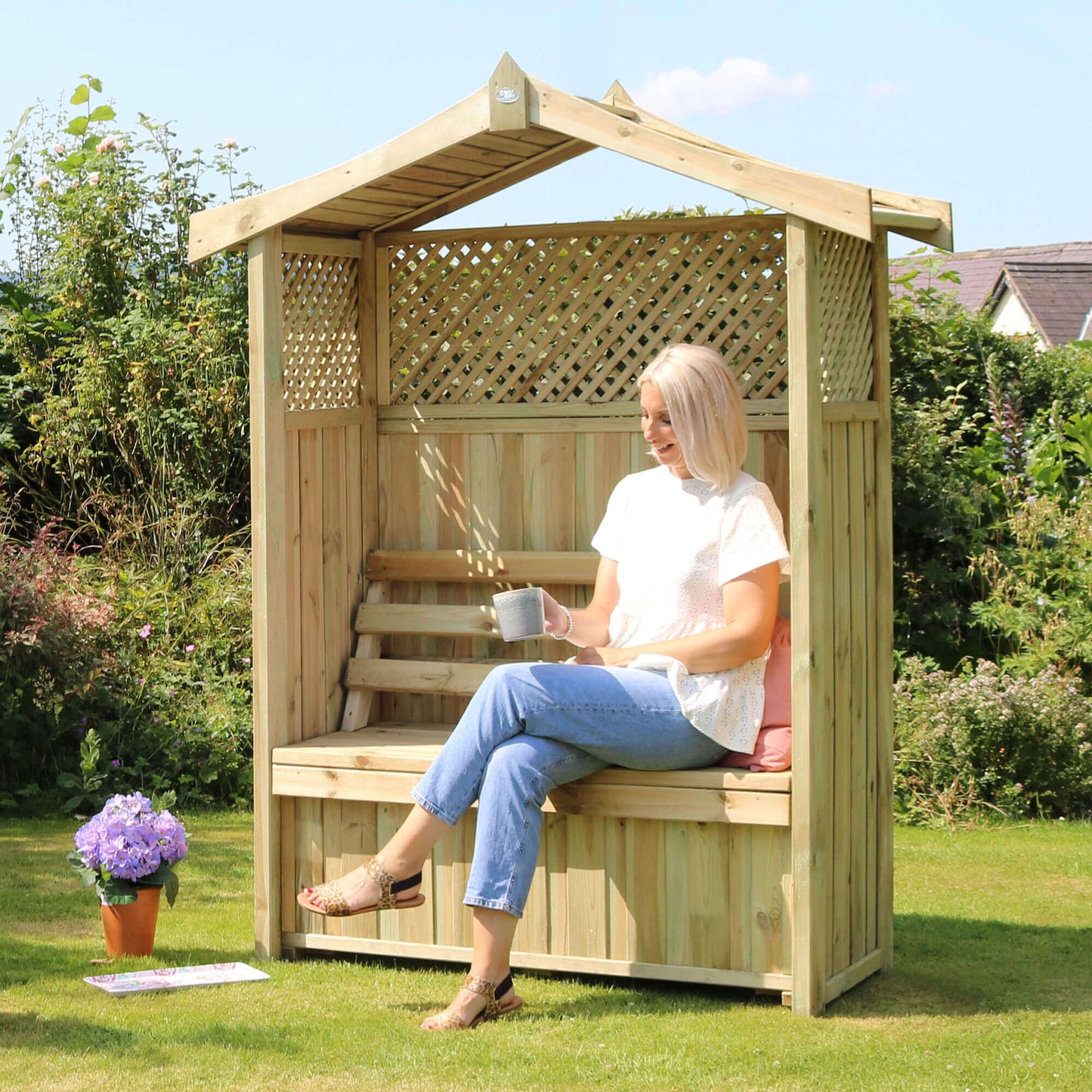 Barcelona Garden Arbour with Storage Box and Trellis