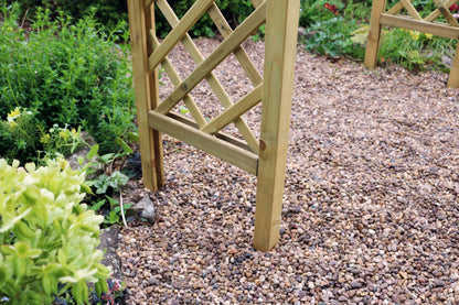 Coruna Flat Top Garden Arch with Trellis