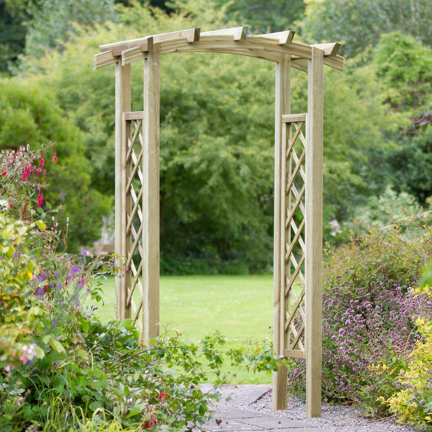 Guadalajara Curved Top Garden Arch with Trellis