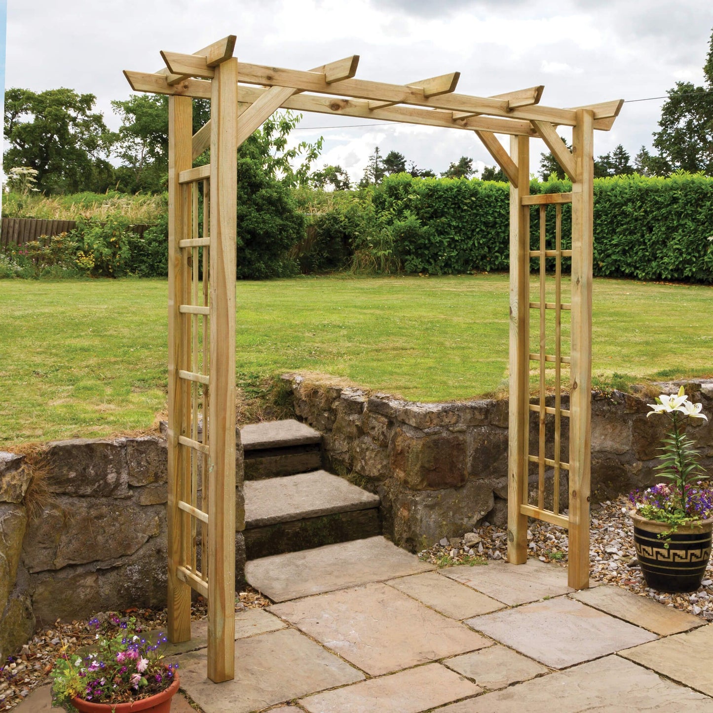 Arteixo Flat Top Garden Arch with Trellis